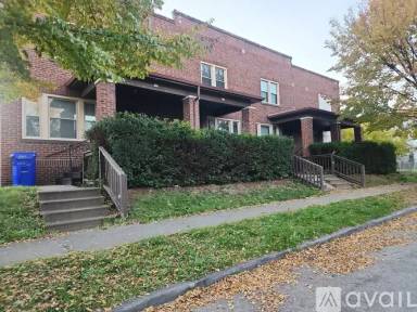 Main picture of 635 Racine Ave