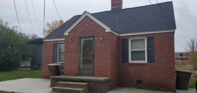 Main picture of 2515 Spring Garden St