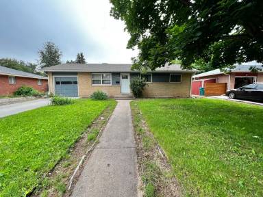 Main picture of 505 Duke Ln