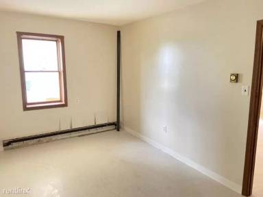 Main picture of 99 Summit St