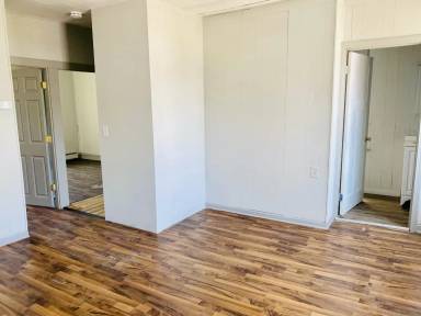 Main picture of 189 Brightman St