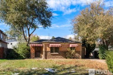 Main picture of 431 Poplar St