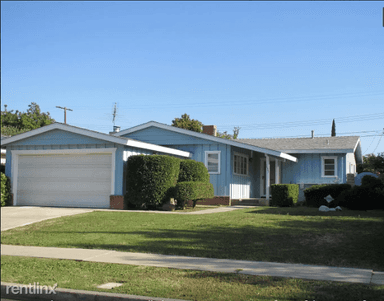 Main picture of 18562 Lemay St