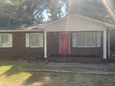 Main picture of 308 Pine Tree Es Dr