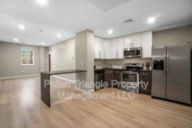 Main picture of Walter Huntington Apartments