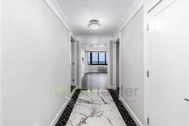 Main picture of 326 Prospect Ave