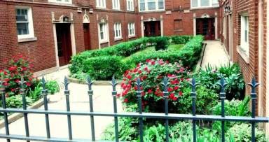 Main picture of 4709 W Belmont Ave