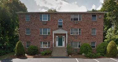 Main picture of 45 Pond St