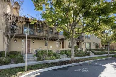 Main picture of 10 Vinca Ct