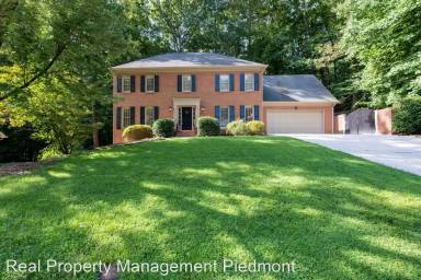 Main picture of 9620 River Lake Dr