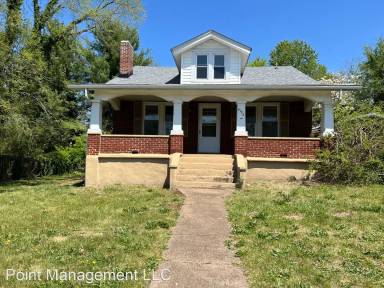 Main picture of 4123 Vermont Ave NW