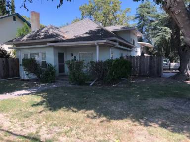 Main picture of 1187 East Ave