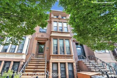 Main picture of 526 Madison St