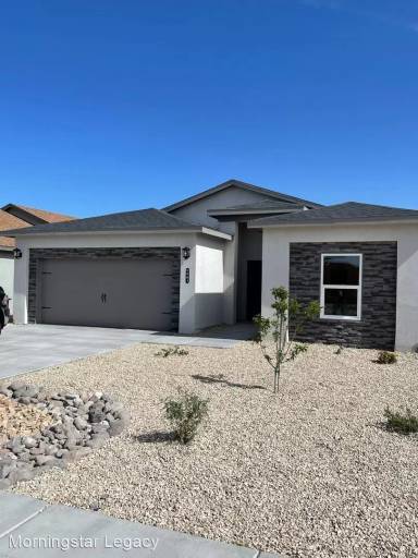 Main picture of 2974 St Charles Ave