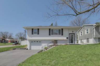 Main picture of 3456 S 126th Ave
