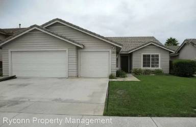 Main picture of 36055 Breman Ct