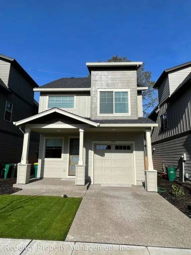 Main picture of 469 NE 80th Ave