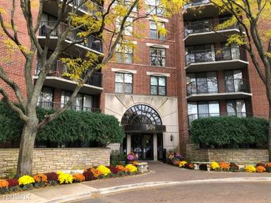 Main picture of River Place Realty