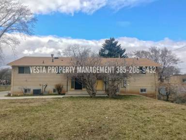 Main picture of 862 Canyon Rd
