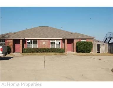 Main picture of 1813 Sara Dr