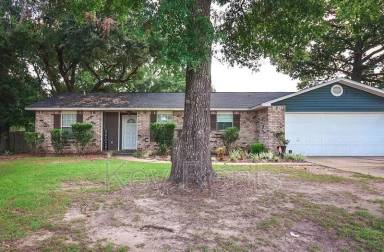 Main picture of 4442 Elsie Ln