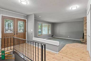 Main picture of 13223 Highview Dr