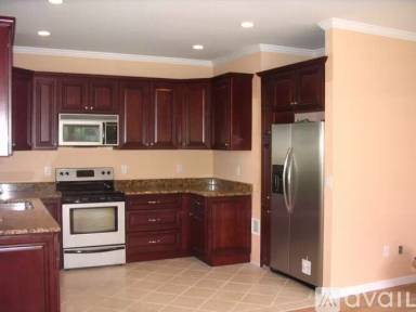 Main picture of 44 Ferris Ave