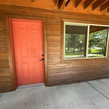 Main picture of 170 E Homestead Dr