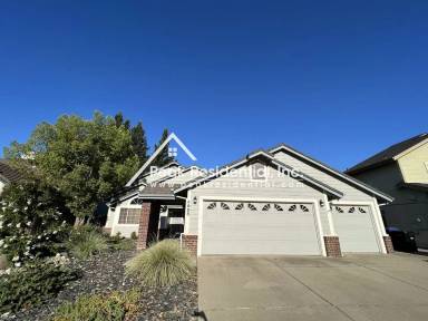 Main picture of 4855 Airborne Way