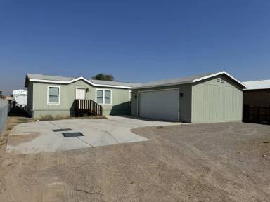 Main picture of 1057 E Spruce Dr