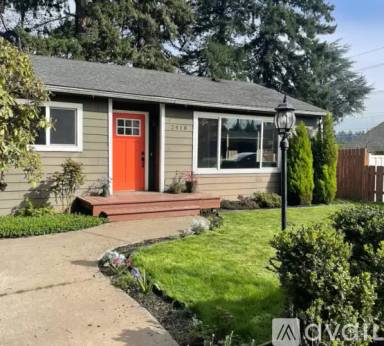 Main picture of 2418 SE 141st Ave