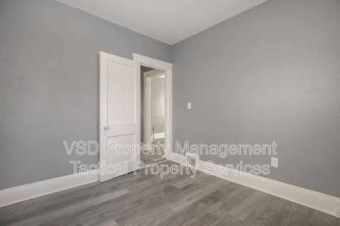 Main picture of 11429 Lardet Ave
