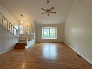 Main picture of 8804 Sugar Pine Pt