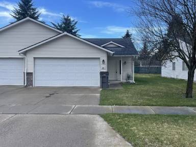 Main picture of 154 E Jadynn Ct