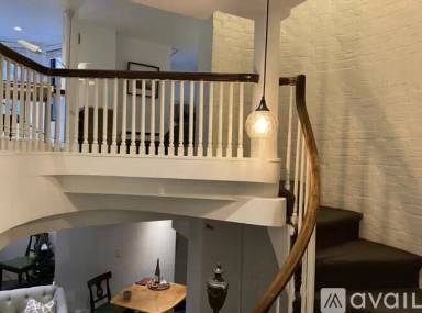 Main picture of 113 Beacon St