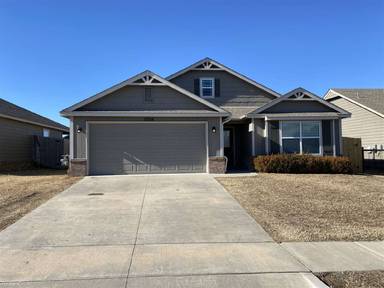Main picture of 10914 N 117th East Pl