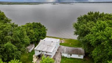 Main picture of 39259 N Jackson Dr