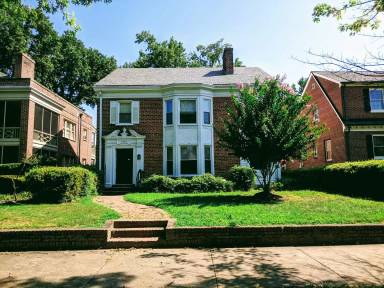 Main picture of 4506 Monument Ave