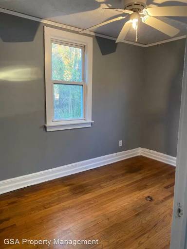 Main picture of 102 Pleasant Ridge Ave