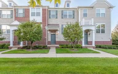 Main picture of 28082 Hewes Ln