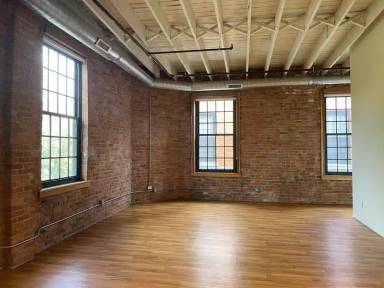 Main picture of 6202 2nd Ave