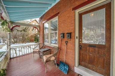 Main picture of 218 W Union St