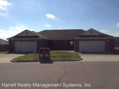 Main picture of 917 Grace Ave