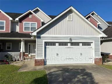 Main picture of 227 Charleston Dr