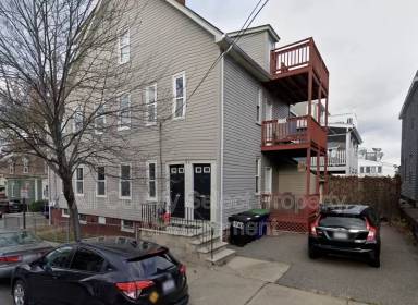 Main picture of 22 Sargent Ave