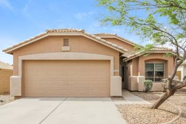 Main picture of 12571 W Fairmount Ave