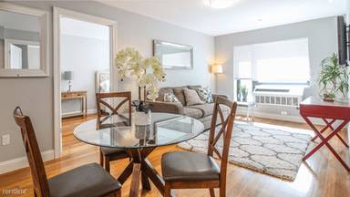Main picture of 1545 Rhinelander Avenue Apartments