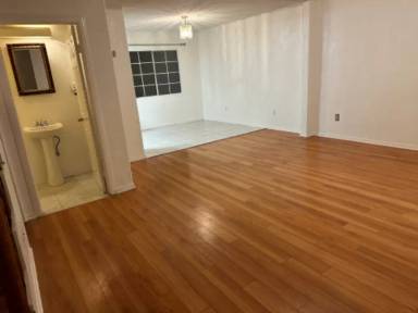 Main picture of 524 N Wilson Ave