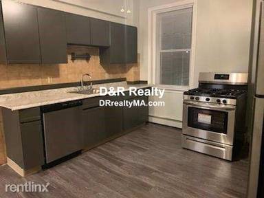 Main picture of 273 Maverick St