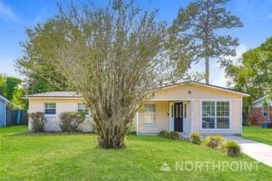 Main picture of 5524 Enchanted Dr